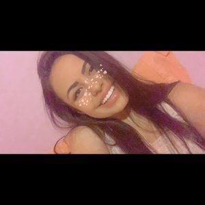 Meet your Posher, Cierra